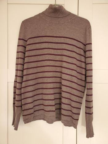 Pull gris  à rayures