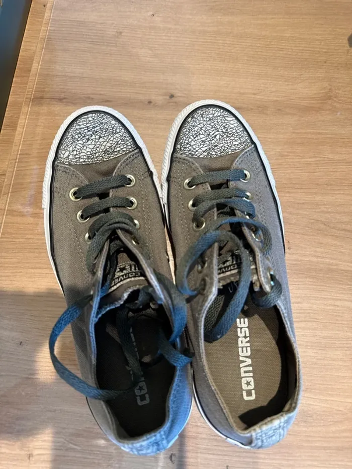 Jolies baskets basses effet craquelé femme - photo numéro 3