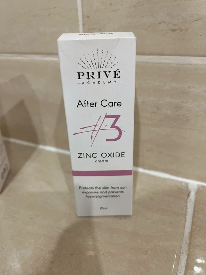 Crèmes Privée Academy After Care - photo numéro 2