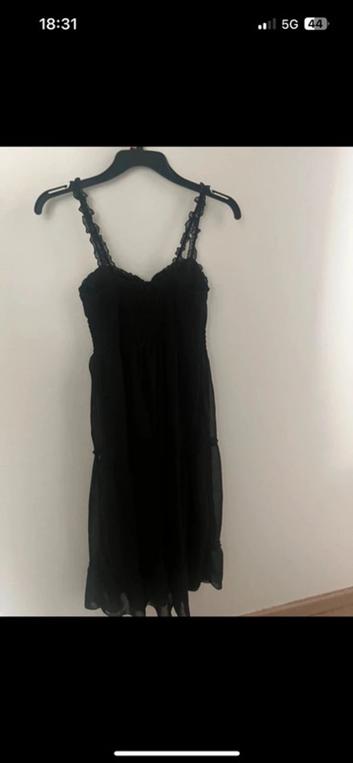 Robe noire en voile doublée - Taille 38, Mim, bas volanté élégant - photo numéro 2