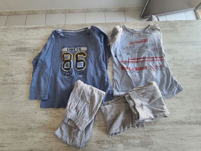 Lot de pyjamas