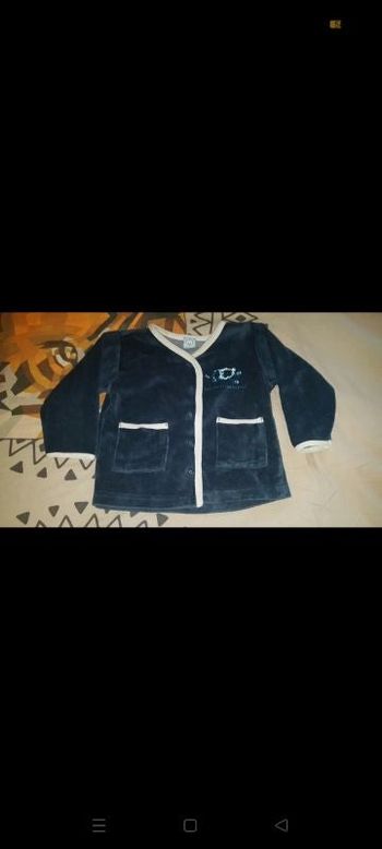 Gilet velours 6 mois  0€22 -55% dès 2 achetés