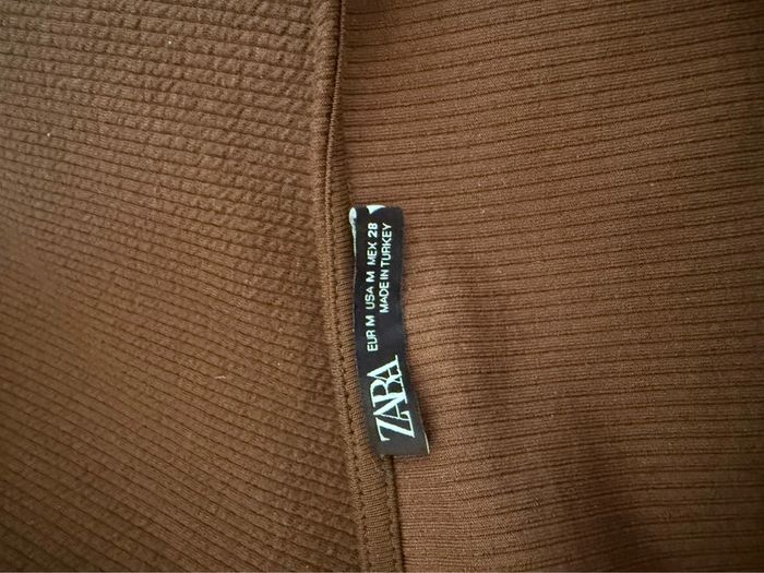 Robe côtelé manche longue Zara marron taille M - photo numéro 4
