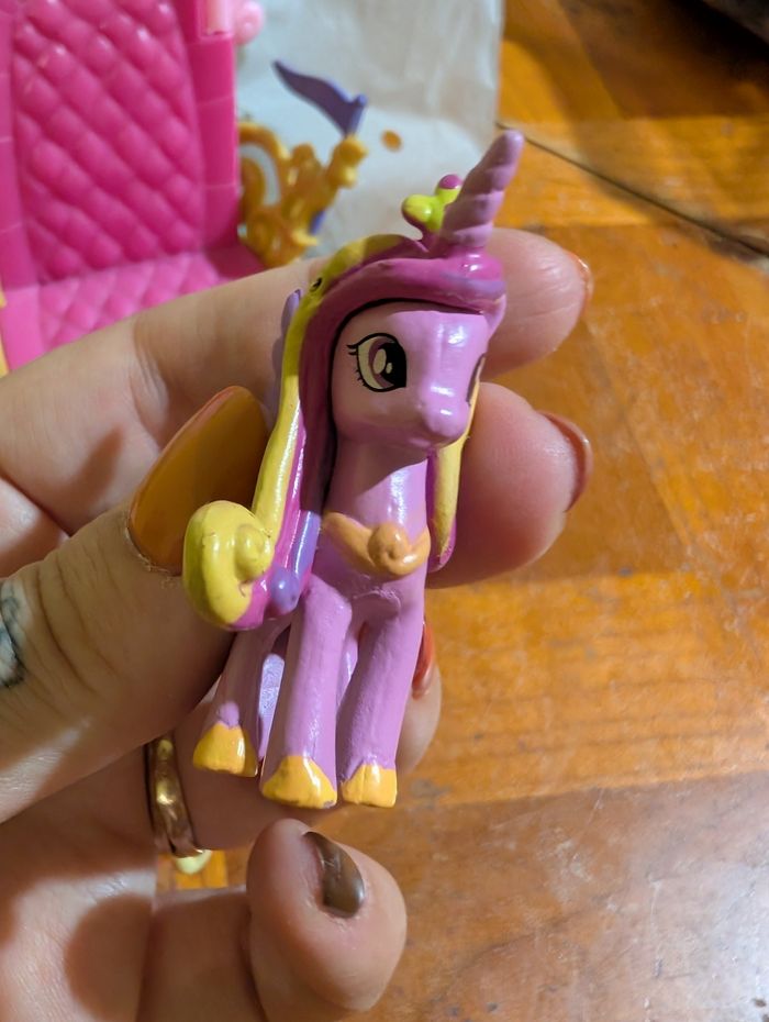 Lot figurines petit poney - photo numéro 4