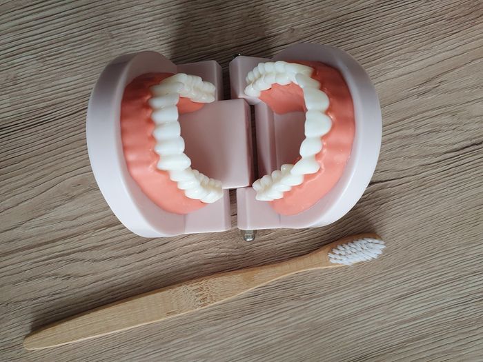 J apprends à me laver les dents méthode montessori