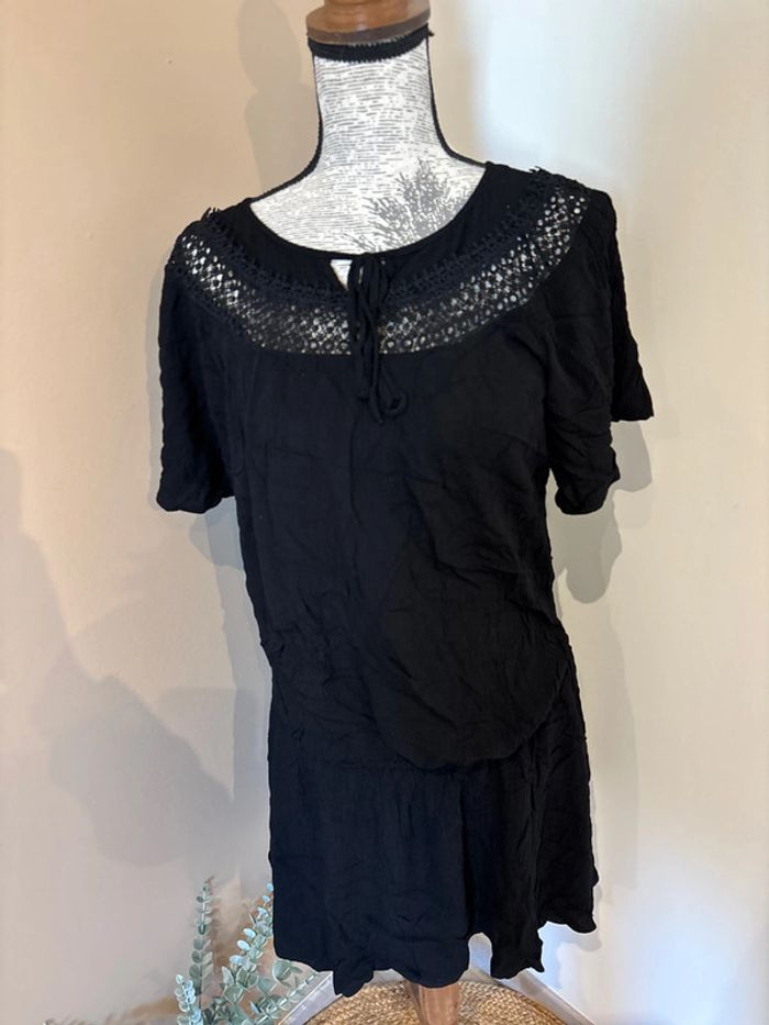Robe femme Kiabi taille 38 - photo numéro 2