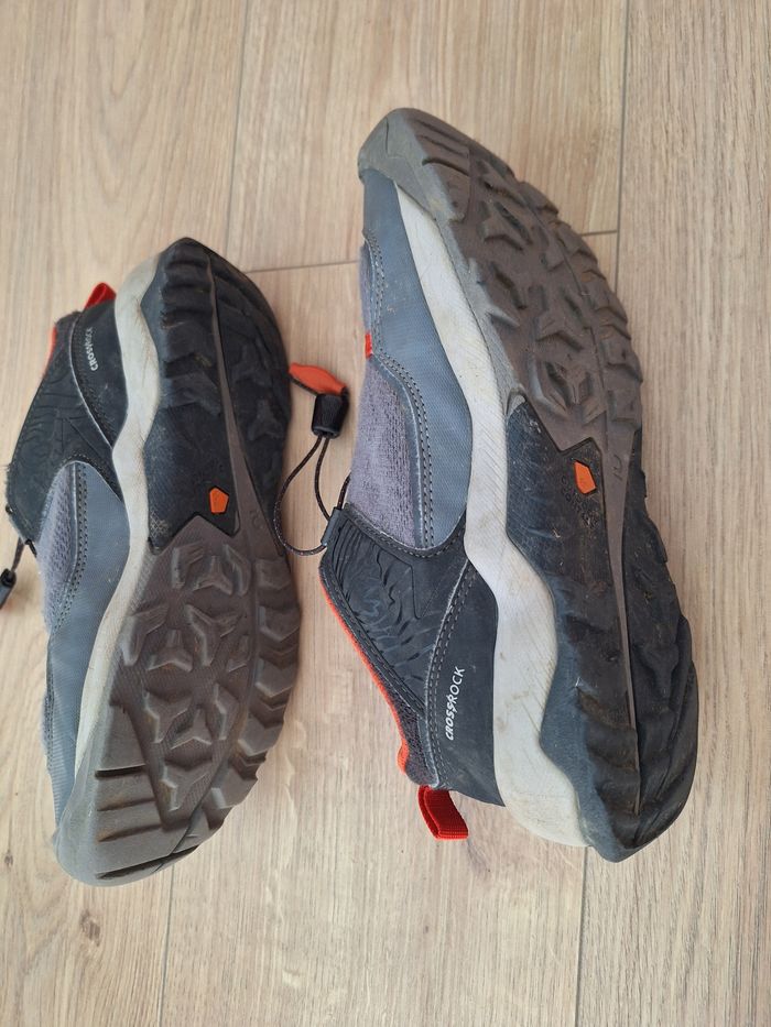 Chaussures de randonnée Quechua Cross rock taille 37 - photo numéro 3