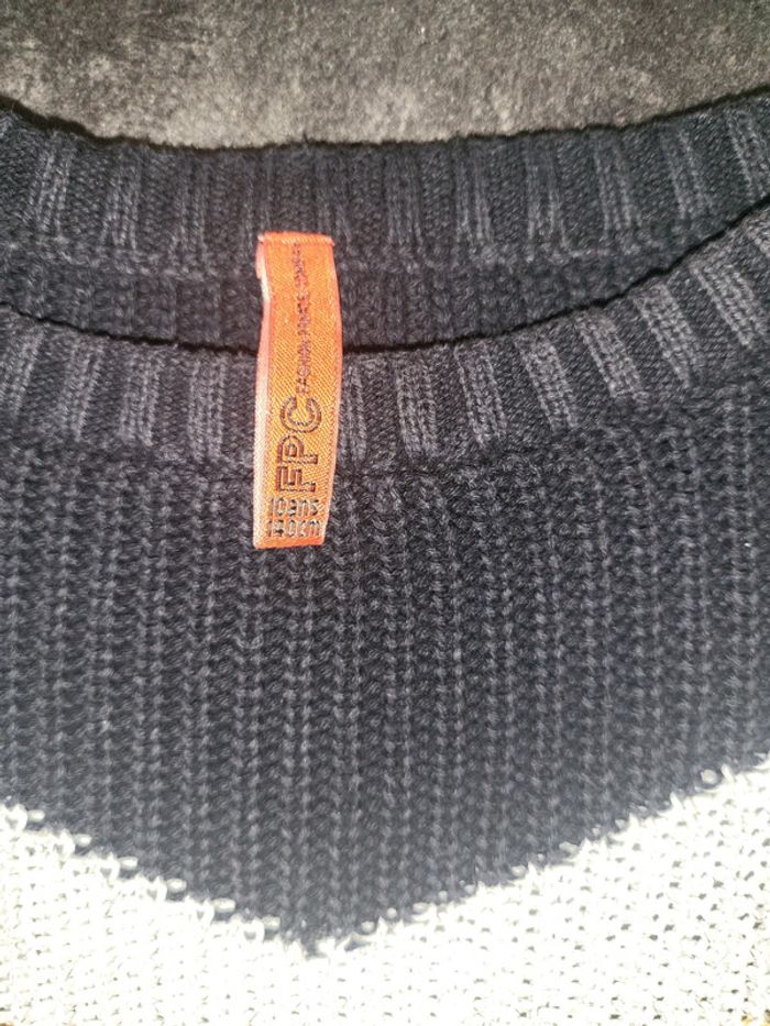 Pull fille 10 ans FPC très bon état - photo numéro 3