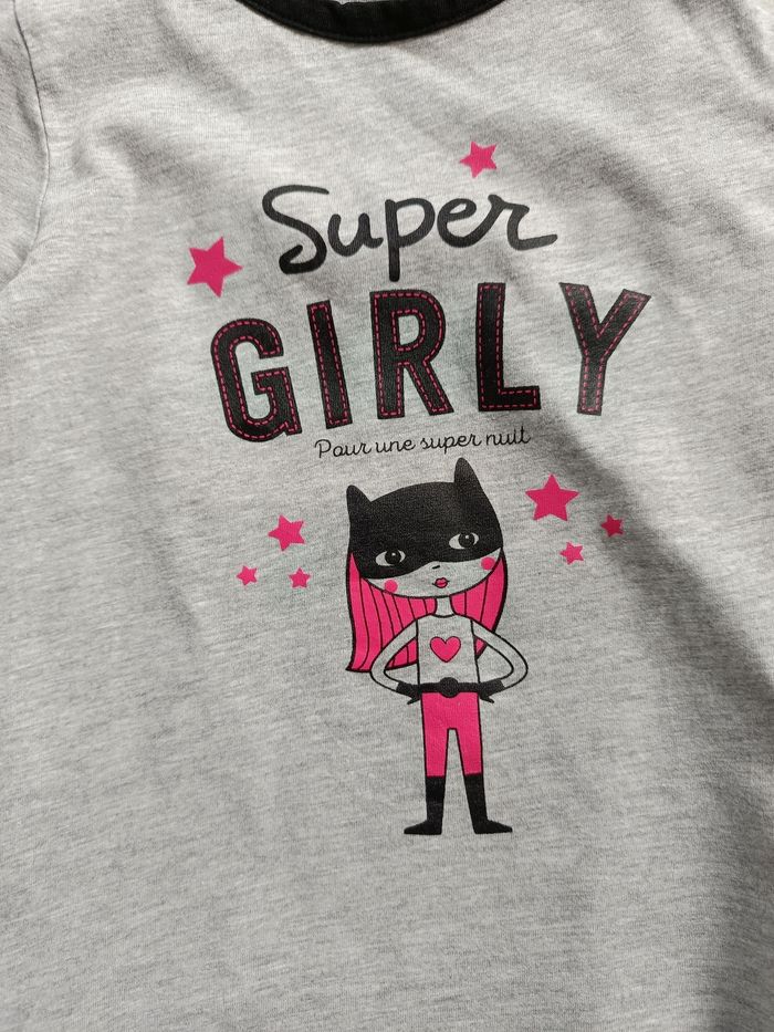 Pyjama Tissaia 6 ans.- gris et noir avec super héros 🦸 - photo numéro 2