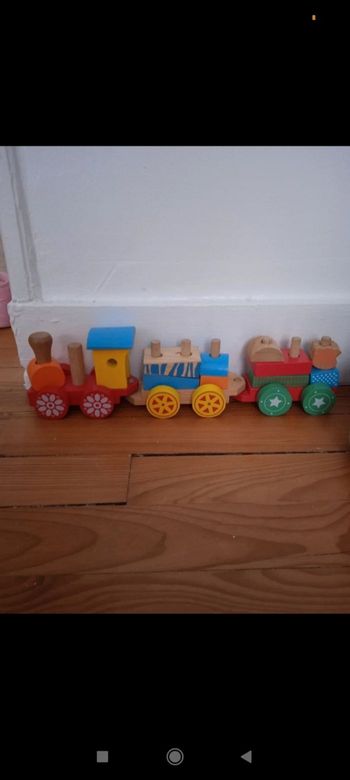 Petit train en bois