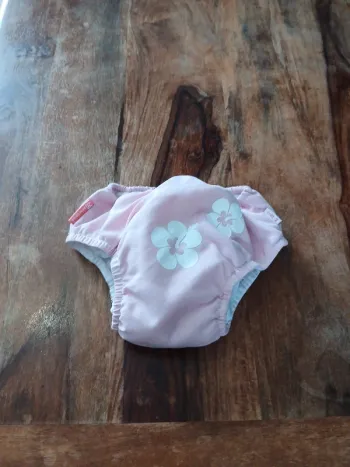 Culotte maillot de bain pour fille taille 8/11kg