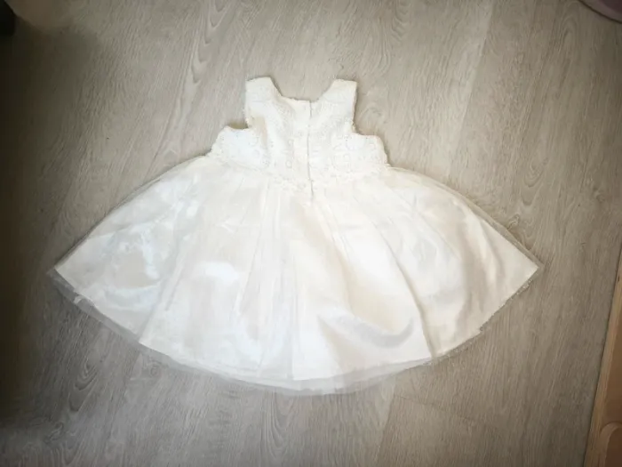 Robe blanche cérémonie baptême mariage fête - photo numéro 3