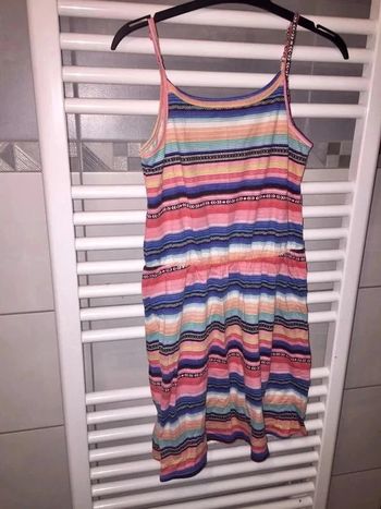Robe Gemo taille 10 ans en tbe à 4 euros