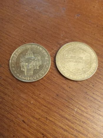 2 medailles abbaye Sainte Foy