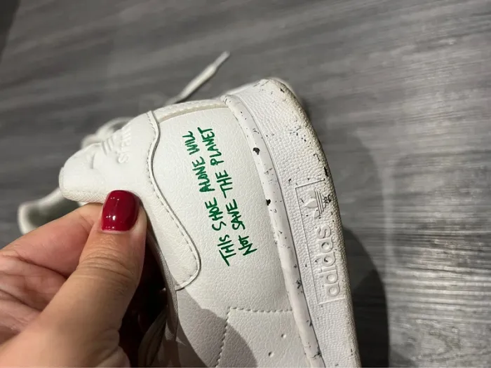 Baskets Adidas blanche et verte - photo numéro 3