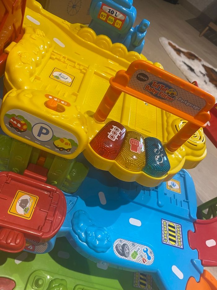 Garage tut tut bolides vtech - photo numéro 5