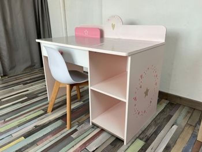 Bureau maternelle Vertbaudet - photo numéro 3