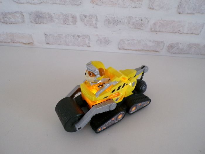Véhicule - Engin de chantier de Ruben - Pat Patrouille - Paw Patrol (J22)