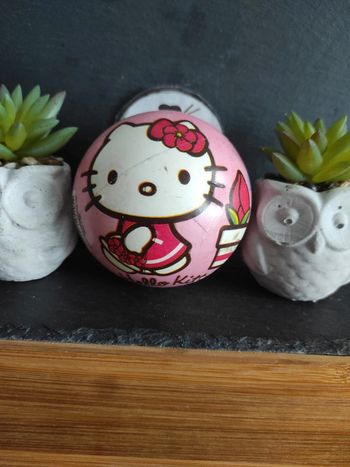 Ballon de plage Mini Balle Hello Kitty ball playset goodies #geektradeballon