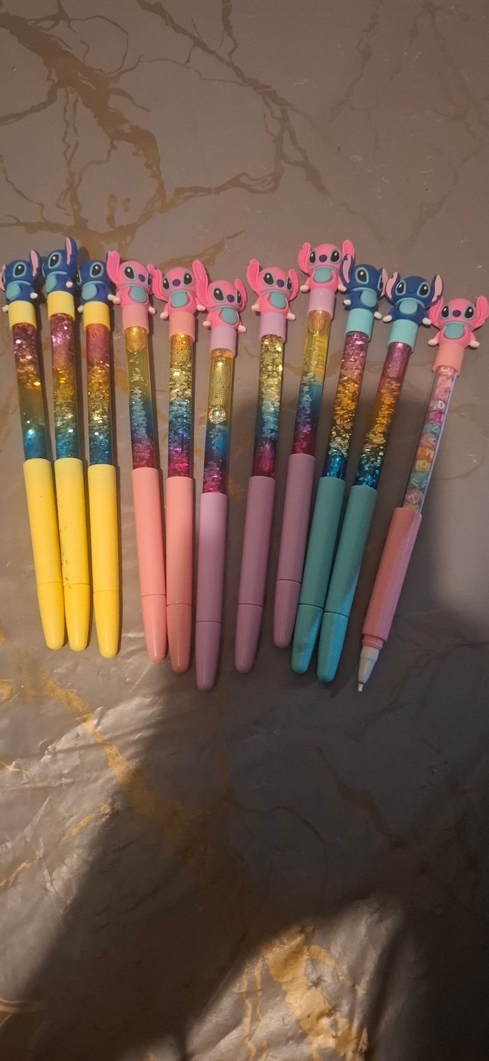 Lot  stylos stitch - photo numéro 6