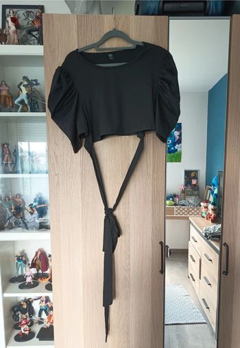 Top tee-shirt noir manches bouffantes neuf shein - Taille XXL 44 (1XL)
