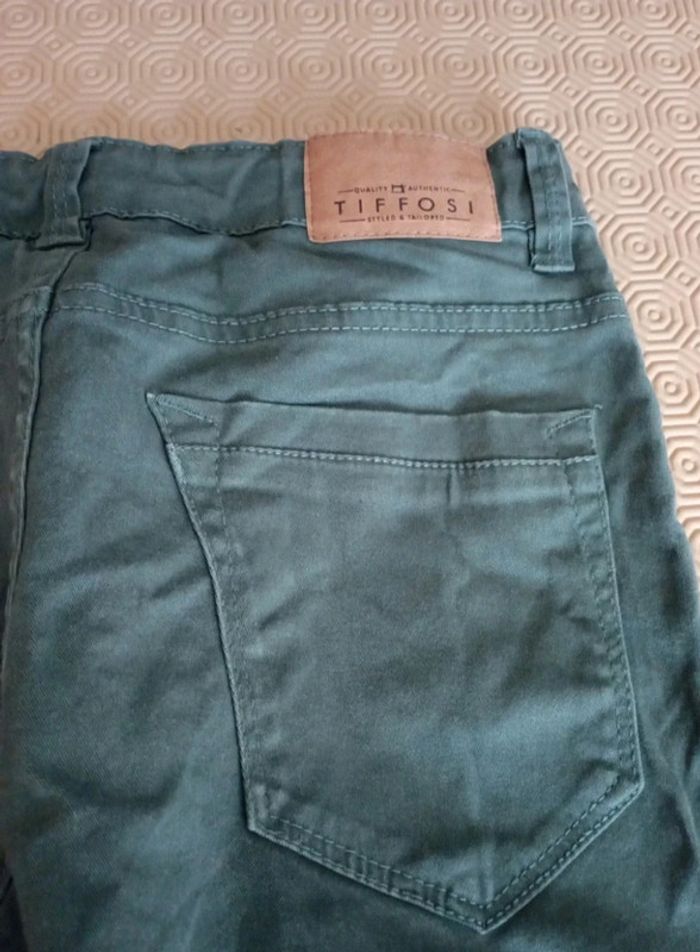 Pantalon Tiffosi taille 13-14 ans en très bon état - photo numéro 5