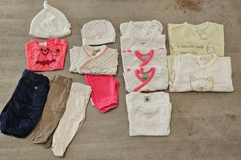 Lot fille naissance et 1 mois