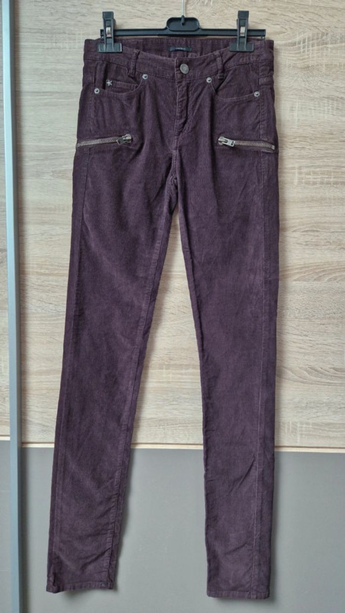 Pantalon style velours.