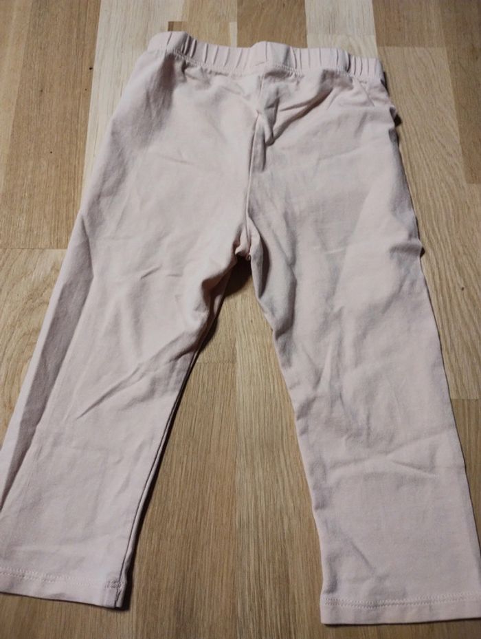 Legging court vert baudet taille 7 ans en très bon état - photo numéro 2