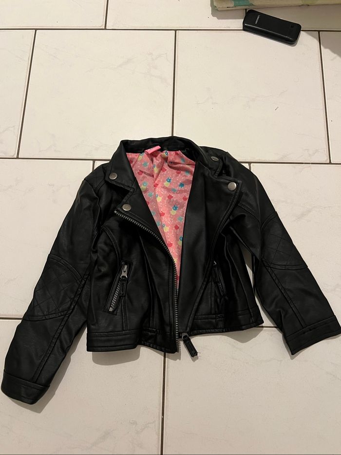 Veste simili cuire
