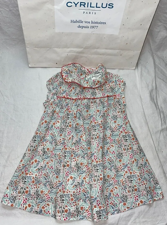 robe Cyrillus 6 mois