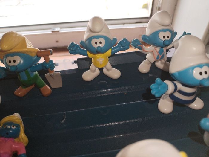 Lot de 10 petites figurines de schtroumpfs - photo numéro 6