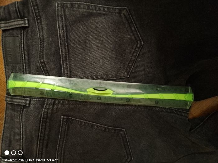 Jean boutons - photo numéro 4