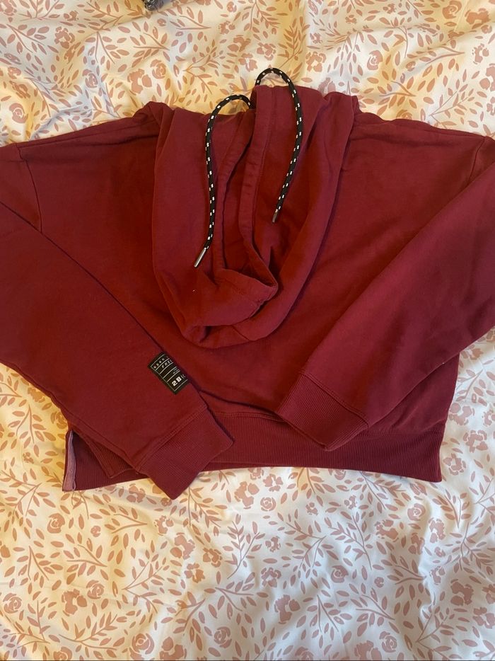 Sweat à capuche bordeaux - photo numéro 3