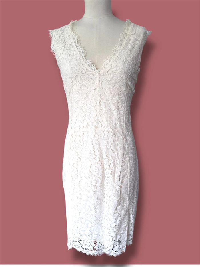 Robe dentelle H&M