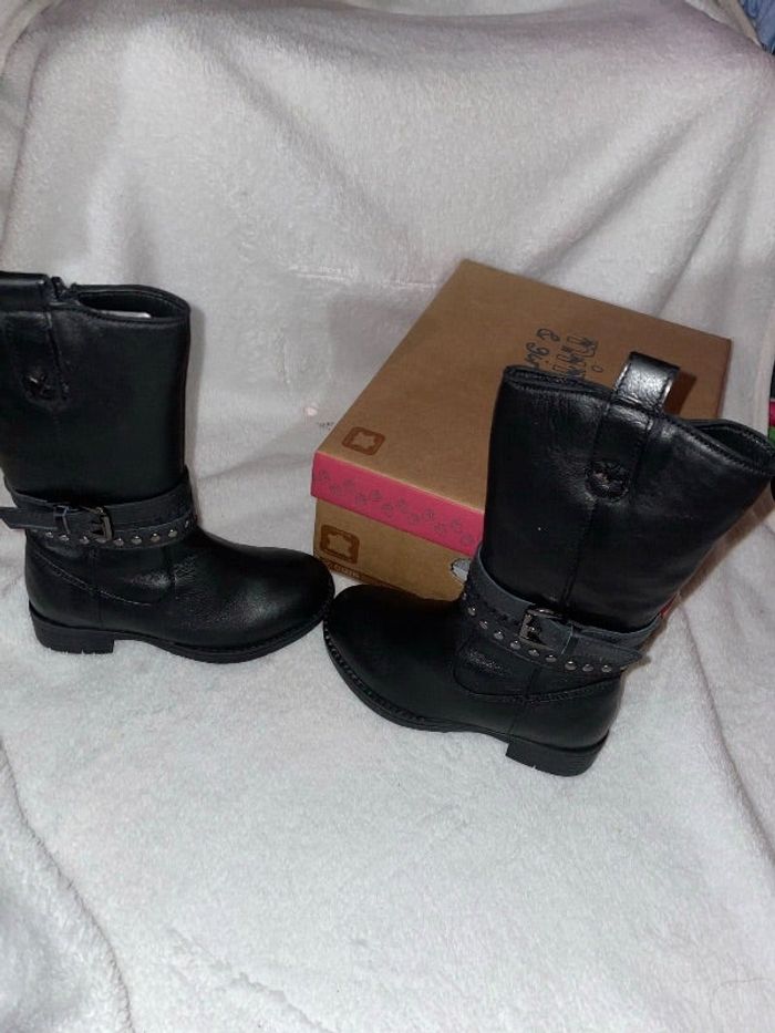 Bottes cuir noir