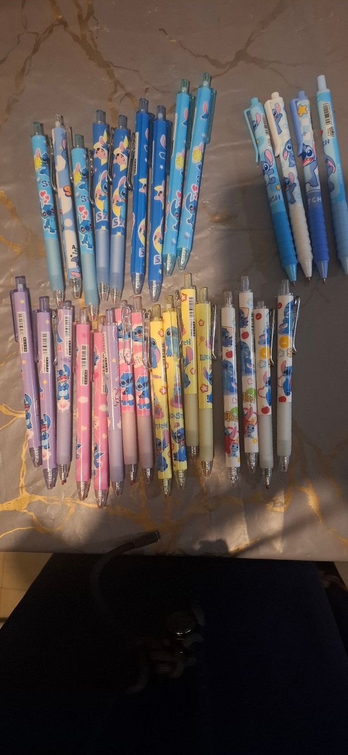 Lots fournitures stylos - photo numéro 5