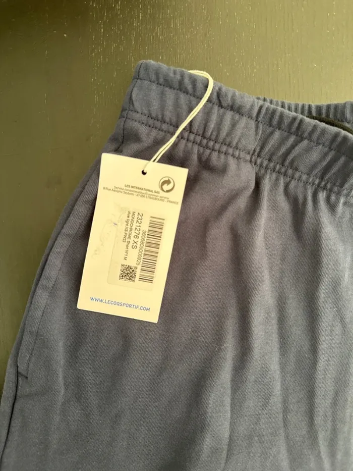 Short Le Coq Sportif bleu – Taille XS – Neuf avec étiquette - photo numéro 3