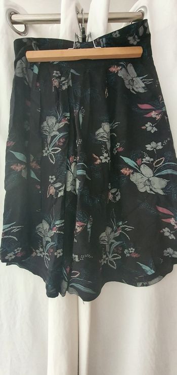 Jupe légère estivale fleurie