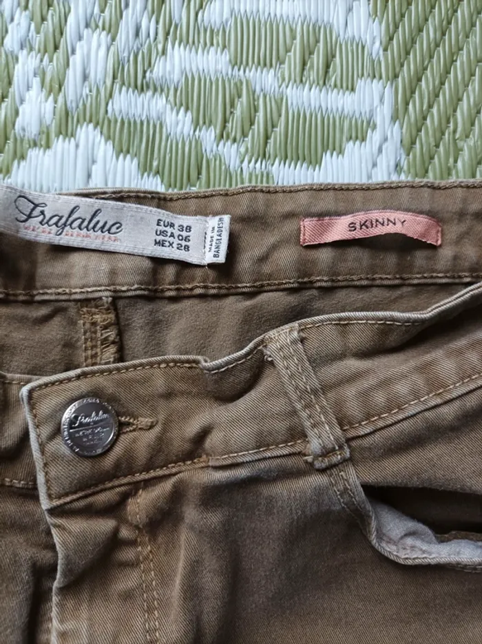Pantalon femme kaki/camel Zara T38 - photo numéro 5