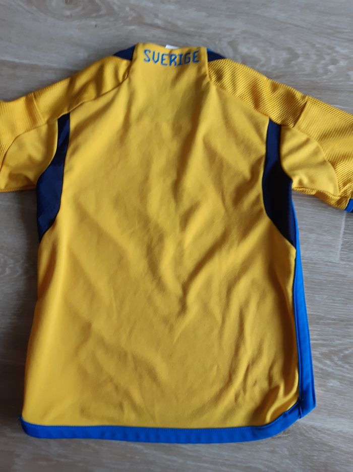T shirt garçon - photo numéro 2