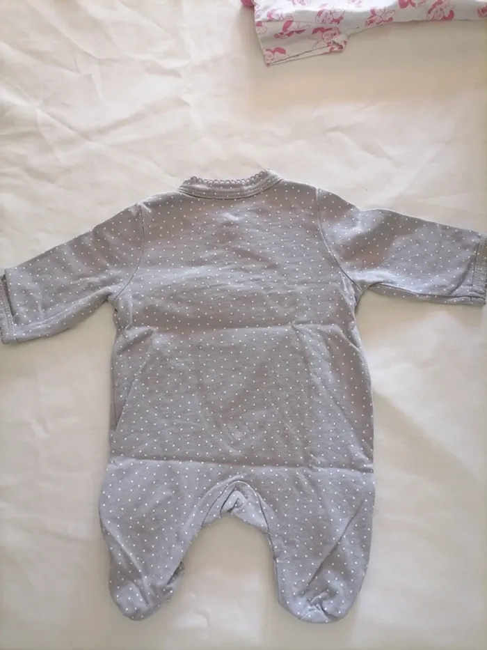 Pyjama - photo numéro 2