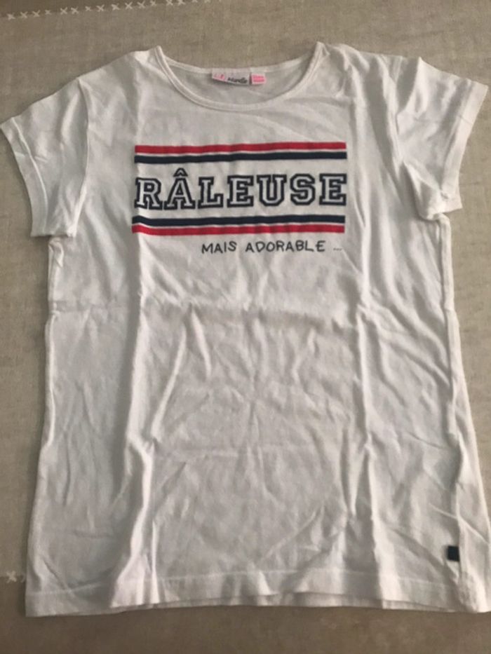 T-shirt neuf 12 ans