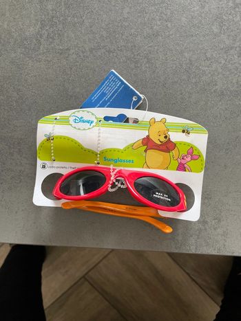 Lunette de soleil neuf