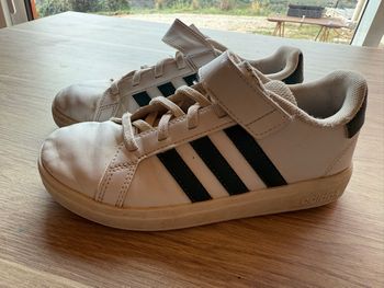 Basket adidas