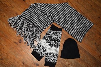 ensemble écharpes + bonnet + jambières