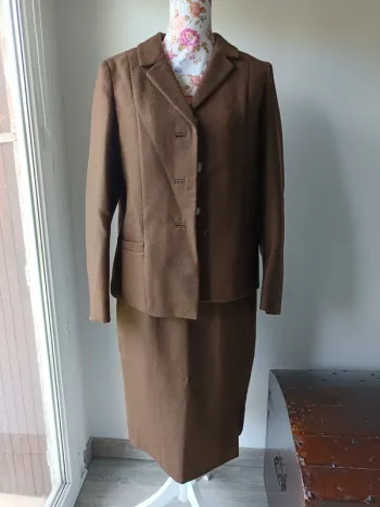 Tailleur femme vintage