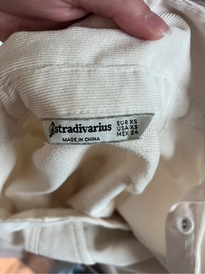 Veste chemise velours côtelé blanche oversize écru stradivarius - photo numéro 4