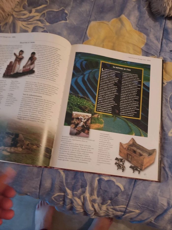 Superbe livre sur Les Premières inventions - photo numéro 3