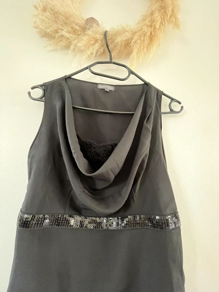 Robe noire - photo numéro 4